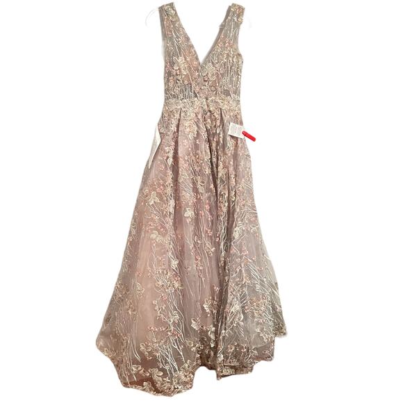 Mac Duggal Floral Embroidered V Neck Sparkle Ball Gown Women's Sz 2 NEW $798 - Picture 6 of 9